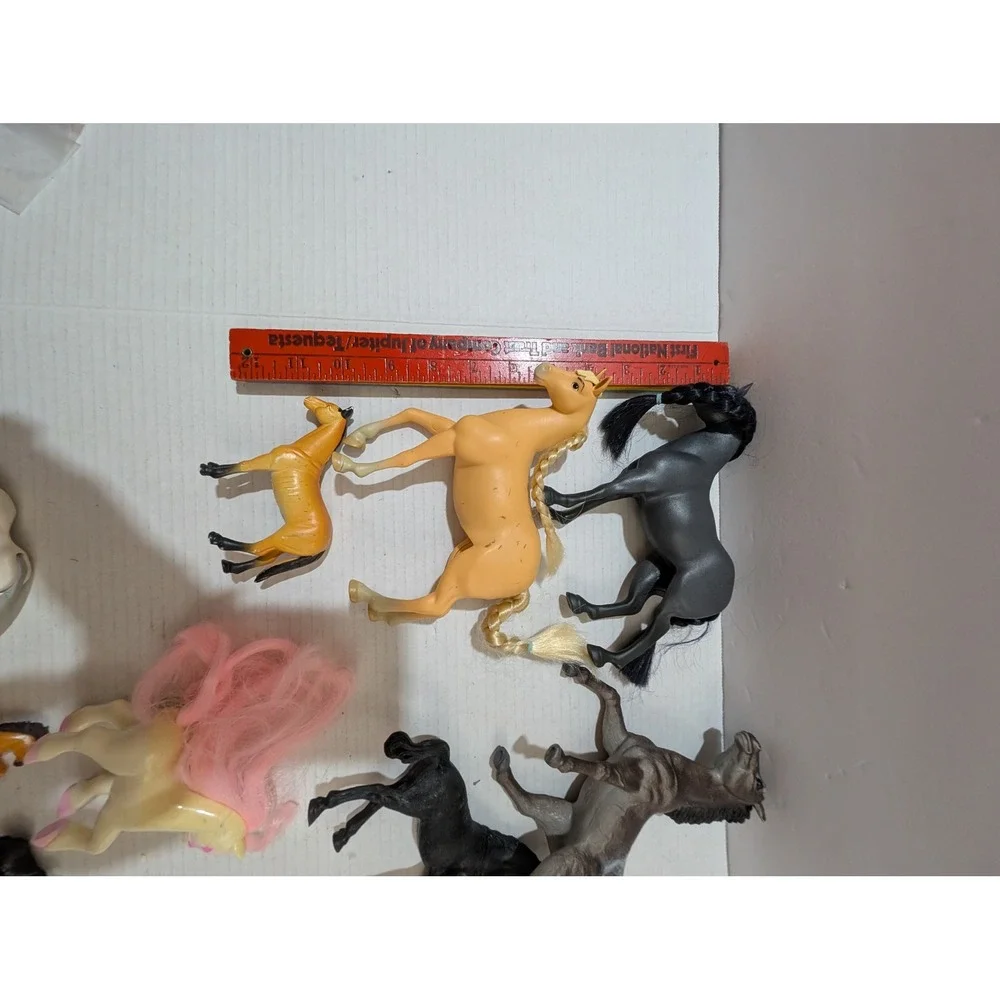 Unbranded please see